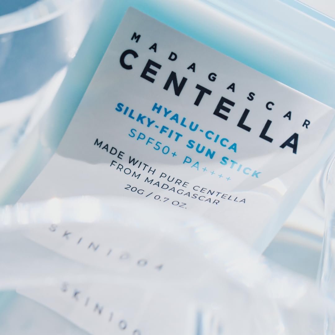 Skin1004 Madagascar Centella Hyalu-Cica Silky-Fit Sun Stick SPF50+ PA++++ – 20 г – копринен слънцезащитен стик с центела