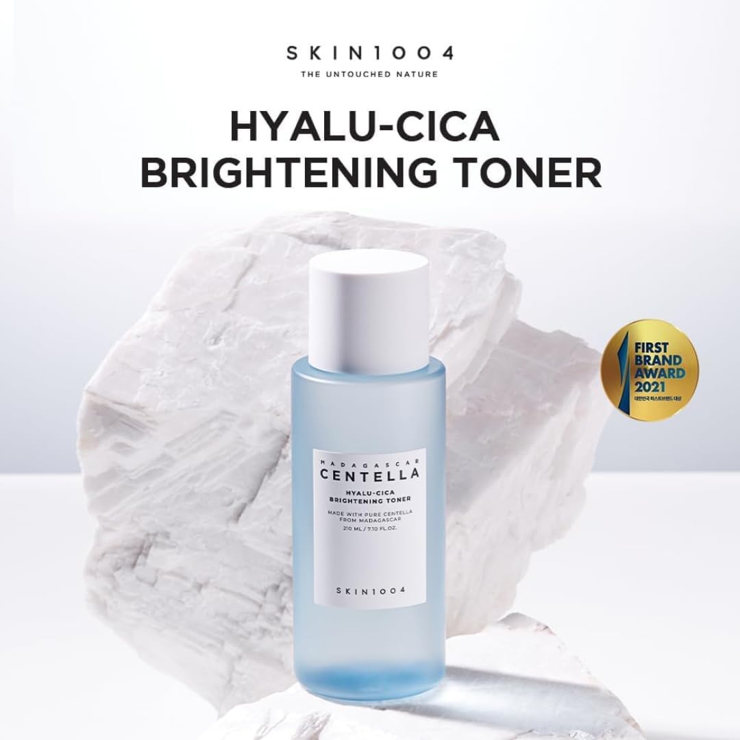 Skin1004 Hyalu-Cica Brightening Toner 30 мл – хидратиращ и озаряващ тоник с мадагаскарска центела