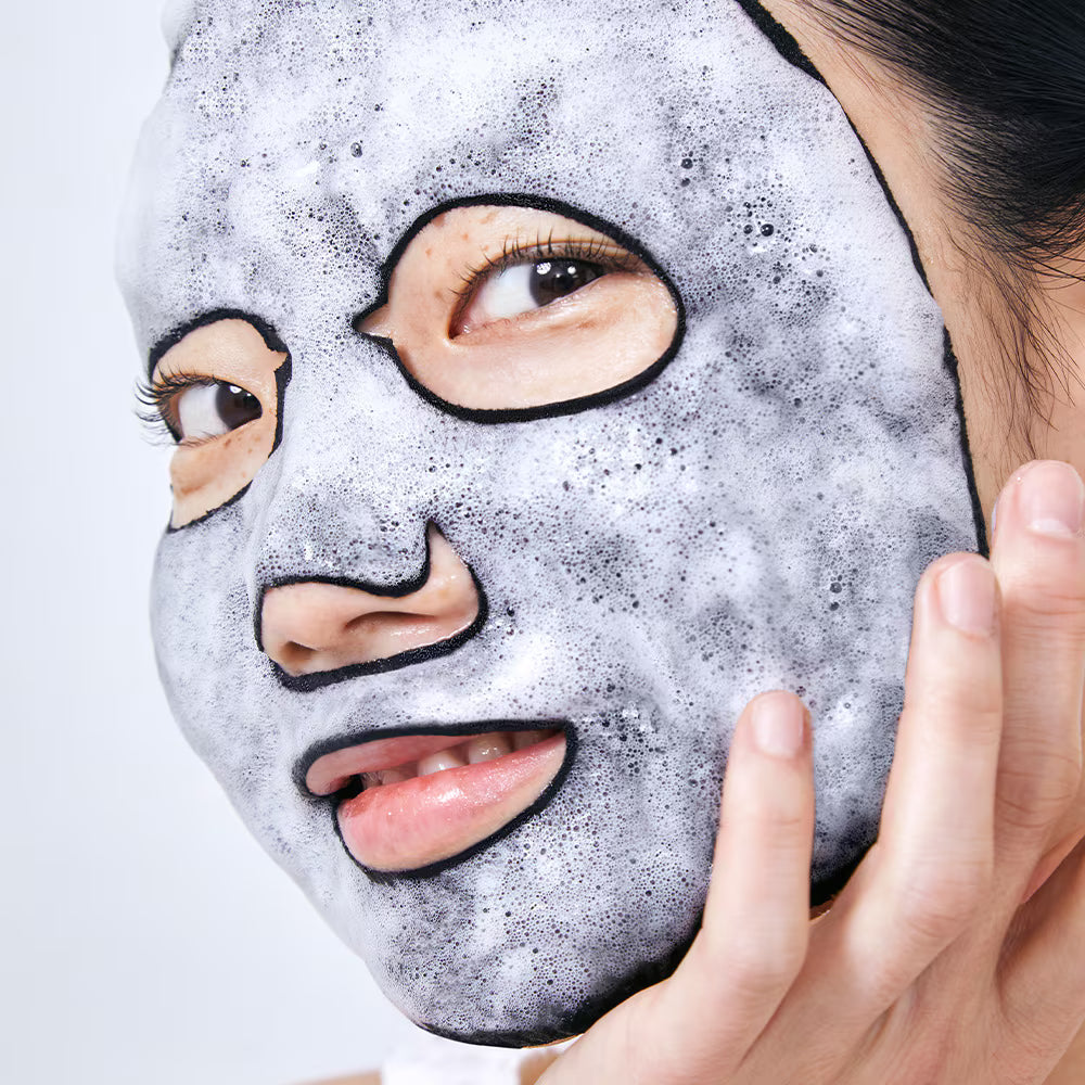 Dr. Jart+ Dermask Porecting Solution Cleansing Mask 28 г – почистваща маска с активен въглен.
